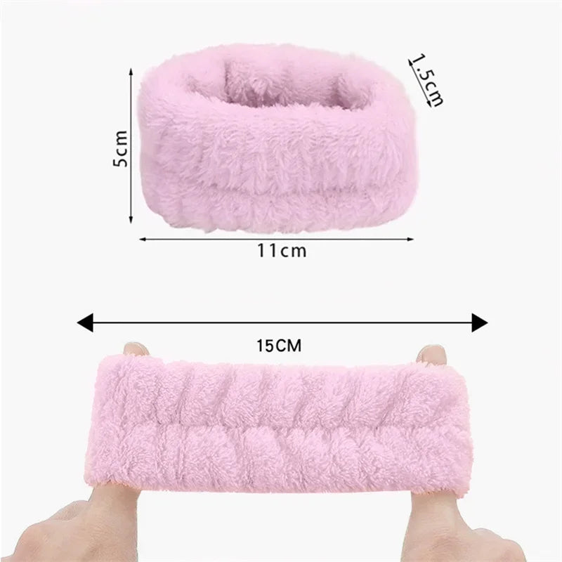 Sicily DIY Wrist Washing Belt Set featuring adjustable straps and durable fabric in a practical design for hands-free washing.