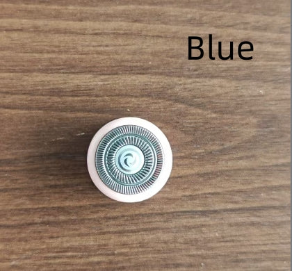 DoubleMfashion 2-in-1 electric shaver for women's body and pubic hair, featuring dual heads for wet and dry use.