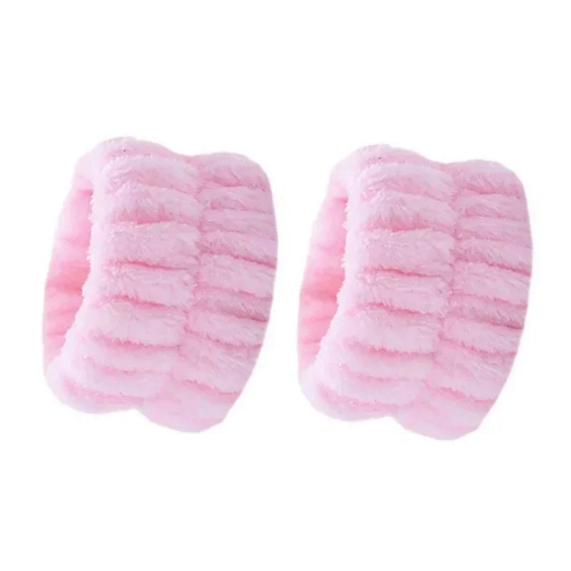 Wrist washing belt set by Sicily DIY, featuring adjustable straps and a durable design for hands-free washing.